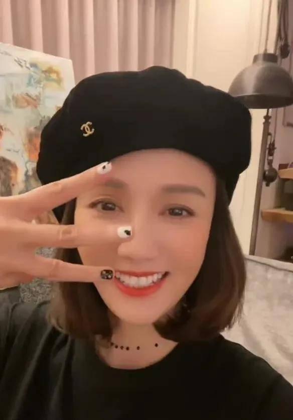 娱乐圈吃瓜爆料团子,团子带你揭秘明星幕后故事